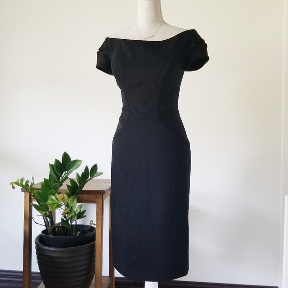 Zac Posen Dresses & Skirts - Zac Posen Black Viscose Cap Sleeve Cocktail Dress